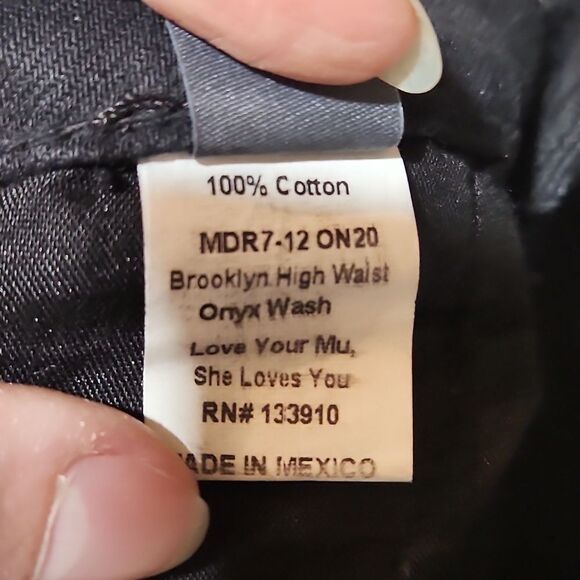 Black Mumu Wide Raw High Waisted Hem Cropped Jeans - Picture 9 of 12